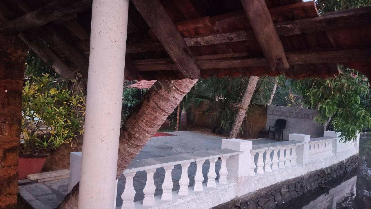 Ambadi'S Villa -Lake View Resort Pallipuram Экстерьер фото